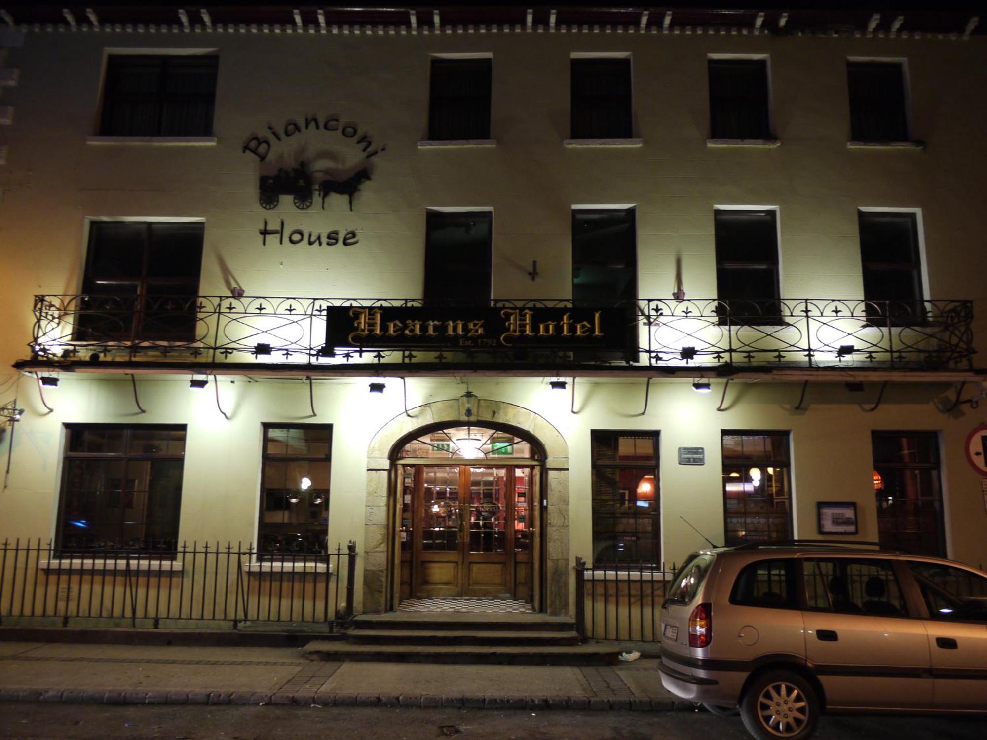 Hearns Hotel Clonmel Exterior photo